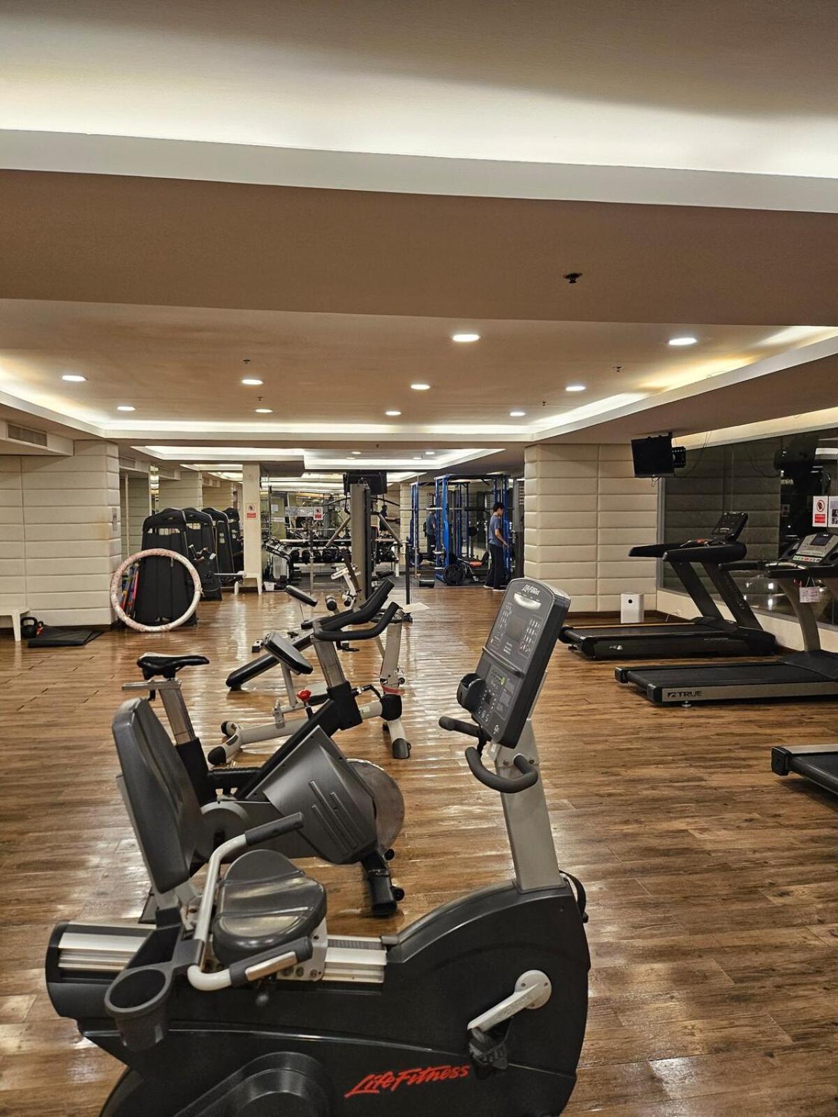 Apartment Kuma House Asoke Trendy *