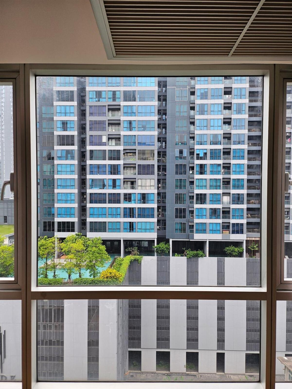 Kuma House Asoke Trendy *